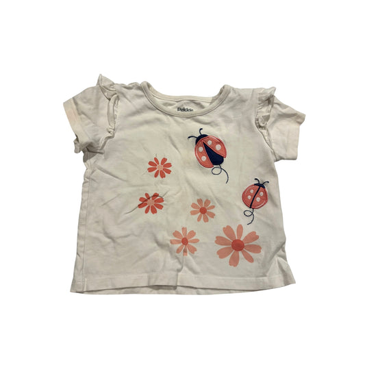 Pekkle, 18 mois, trou et tâche légère