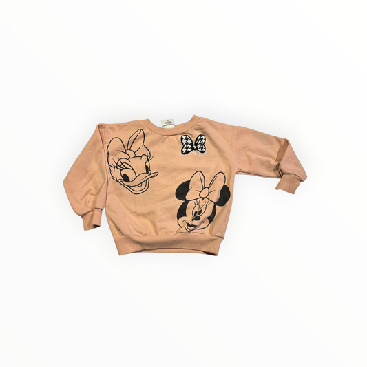 Disney, 4 ans, tâché